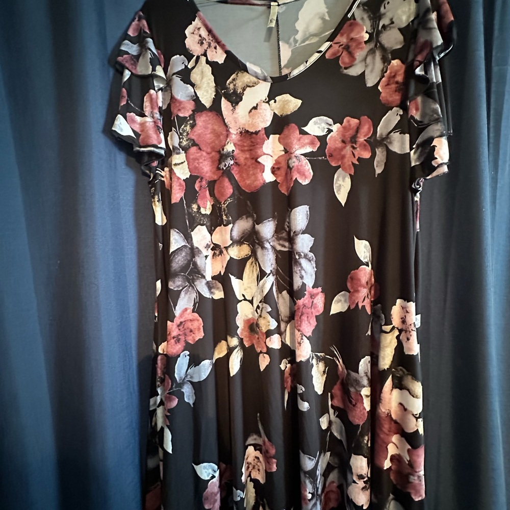 Floral Midi Dress in Black and Pink